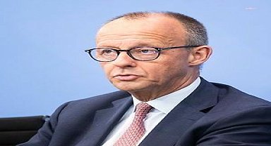 Almanya Başbakanı Merz hakkında 'kirli iş' sözleri nedeniyle suç duyurusu