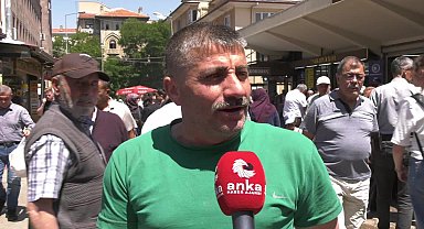 Ankara'da bayram alışverişine çıkan yurttaşlar alım güçlerinin olmadığından dert yandı