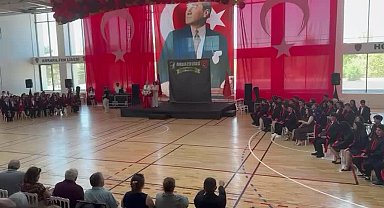 Ankara Fen Lisesi öğrencileri, mezuniyet töreninde okul müdürünü protesto etti
