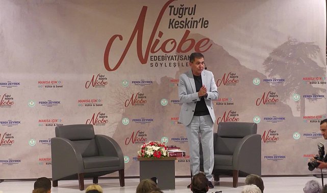 Ayşe Kulin, Manisalı okurlarıyla buluştu