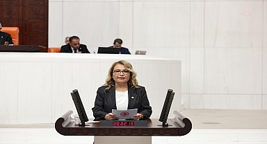 Bakan Tekin'den CHP'li Yanıkömeroğlu'nun 'ahlaki çöküş' sorusuna yanıt: