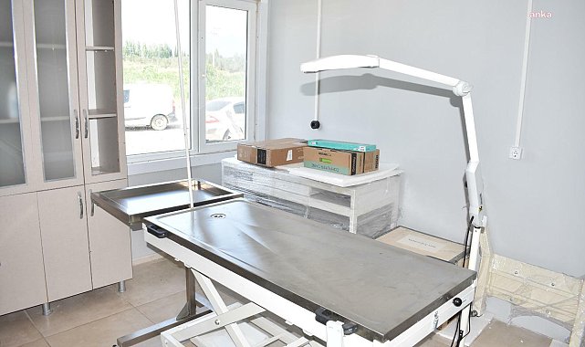Balıkesir Büyükşehir Belediyesi, Edremit Çıkrıkçı Hayvan Barınağı’nı tıbbi cihazlarla güçlendirdi