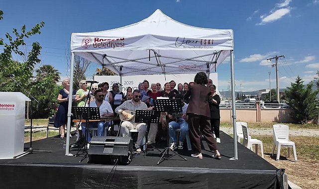 Bornova’da kepler “Hayat boyu öğrenme” için havaya atıldı