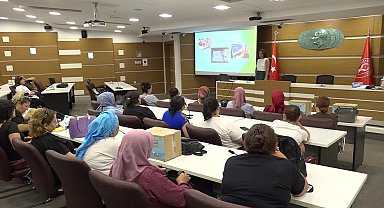 Bornova’da reçeller köylüden, eğitim odadan, festival belediyeden