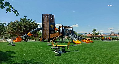 Burdur Belediyesi kentteki parkları yeniliyor
