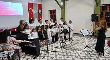 Burhaniye Belediyesi Gençlik Merkezi müzik sınıfı öğrencilerinden yıl sonu konseri