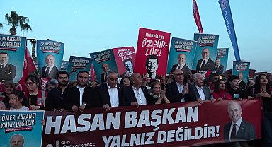 Büyükçekmece'de gözaltındaki başkan Hasan Akgün için yürüyüş yapıldı