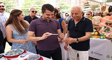 Çankaya Belediye Başkanı Güner, Çankaya Evleri’nin yıl sonu sergisini ziyaret etti