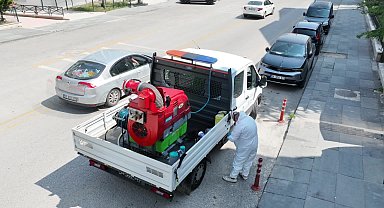 Çankaya Belediyesi'nden ilçe genelinde ilaçlama çalışması