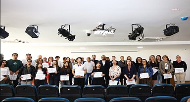 Çankaya'da “Sesli Kütüphane” gönüllü okuyucularına ödül verildi 