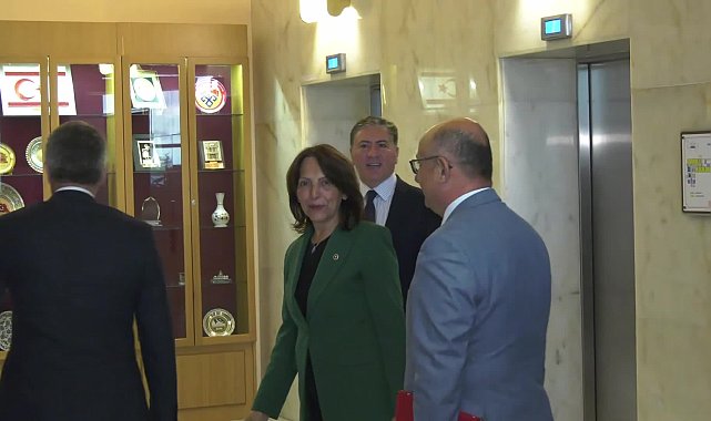CHP'den İnfaz Yasa teklifine tepki... Murat Emir: ''Hayallerle, umutlarla oynanmıştır. Büyük bir sorumsuzluktur. Eğer ekimde gelecekse neyi bekliyorsunuz? Ekim'i niye bekliyoruz''