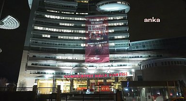CHP heyetinden 19 Mart protestolarında tutuklanan gençlere ve ailelerine bayramlaşma ziyareti