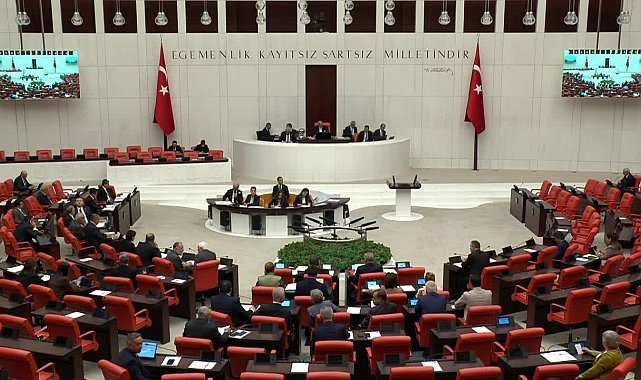 CHP’li Arpacı: “Denizlili sanayiciler havlu atmasın, havlu satsın”