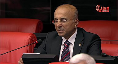 CHP’li Aşkın Genç: Her üç işletmeden biri kapanıyor