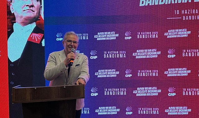 CHP'li belediye başkanları, Bandırma'da düzenlenen akşam yemeğinde bir araya geldi