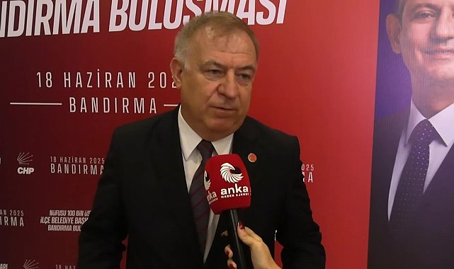 CHP'nin ilçe belediye başkanları toplantısı... Gökan Zeybek: