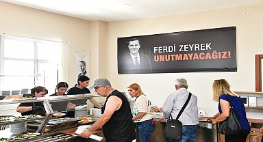 Çiğli Belediyesi’nden Ferdi Zeyrek için anlamlı anma