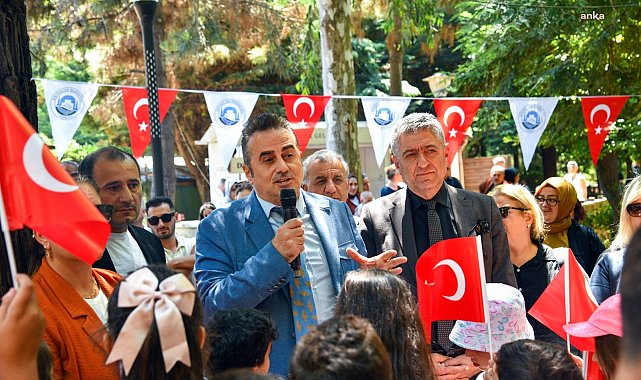 Çocuklar Ortahisar’ın karne şenliğinde doyasıya eğlendi