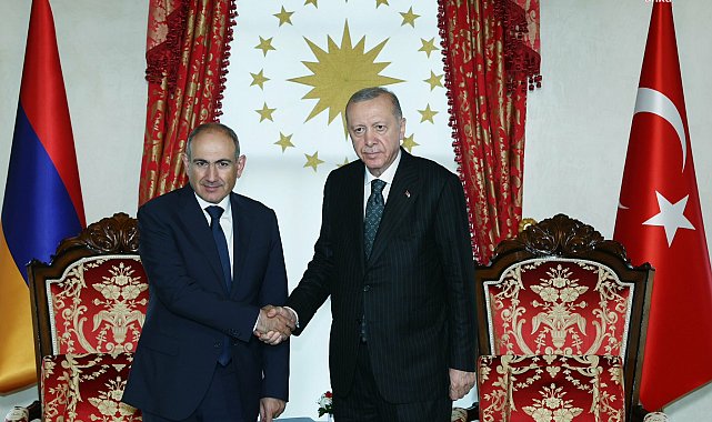 Cumhurbaşkanı Erdoğan, Ermenistan Başbakanı Nikol Paşinyan ile İstanbul’da görüştü