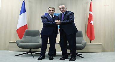 Cumhurbaşkanı Erdoğan, Fransa Cumhurbaşkanı Macron ile bir araya geldi