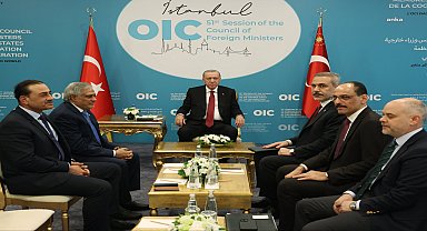 Cumhurbaşkanı Erdoğan, Pakistan Dışişleri Bakanı ve Kara Kuvvetleri Komutanı ile görüştü: “İran’a saldırılar Türkiye ve Pakistan’ı da etkiliyor”