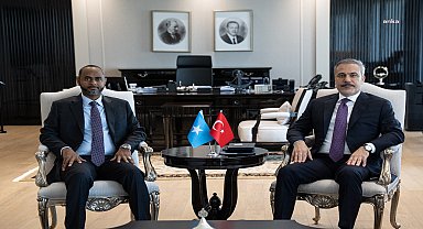 Dışişleri Bakanı Fidan, Somali Federal Cumhuriyeti Limanlar ve Deniz Ulaştırma Bakanı Nur’u kabul etti