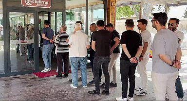 Edirne Kent Lokantası’nda Ferdi Zeyrek için hayır yemeği dağıtıldı