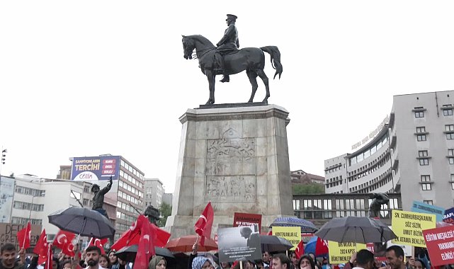 Ek atama bekleyen öğretmenler: