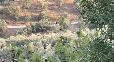 Ekrem İmamoğlu’nun babası Hasan İmamoğlu, evinin çevresinde yapılan aramaya ilişkin konuştu: Suç yok, suç yaratmaya çalışıyorlar. Arama yapılan yer tamamen kamuya terk edilmiş yeşil alan 