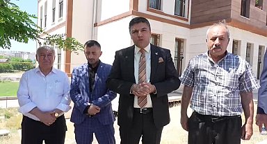 Elazığ Hicret Mahallesi'ndeki TOKİ sakinleri evlerinin eksikliklerinin giderilmesini istiyor