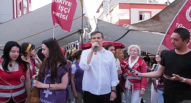 Erkan Baş, Esenyurt’taki pazardan seslendi: Bu krizi başımıza bela eden, bu ülkeyi batıran sarayda yaşıyor