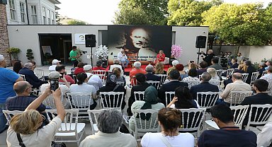 Eyüpsultan’da Nazım Hikmet’e anlamlı anma: “Haziran’da ölmek zor”