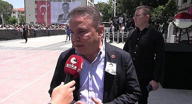 Ferdi Zeyrek'e veda... Muhittin Böcek: 