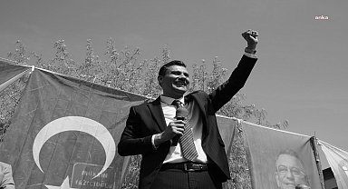 Ferdi Zeyrek, Şehzadeler ilçesi Çatal Mezarlığı’nda son yolculuğuna uğurlanacak