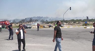 Foça’daki orman yangınına havadan ve karadan müdahale sürüyor: 4 kişi gözaltında
