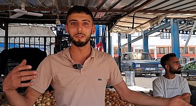 Hatay'da meyve sebze fiyatları düşmesine rağmen satışlar yok denecek kadar az... Hataylı pazarcı: