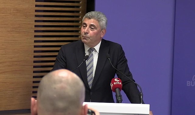 İGDAŞ’ta gençler mezuniyet coşkusu yaşadı... Altın Bilezik programı 20 mezun verdi