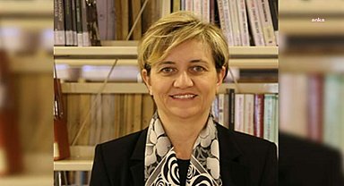 İpek Elif Atayman’dan Adalet Bakanı’na: Bileklerim kelepçeden mor. Yerde yatıyorum... Fiziki ve psikolojik şiddete, bu işkenceye son verin