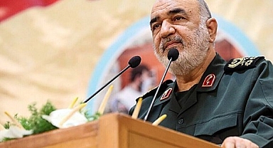  İran resmi haber ajansı IRNA: Devrim Muhafızları Ordusu Komutanı Hüseyin Selami, İsrail saldırısında öldürüldü