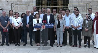 İşçilerin haklarına ilişkin kanun teklifi Meclis'e sunuldu... Gamze Taşcıer: Barajsız sendika olursa, yasaksız grevler yaygınlaşırsa emeğin Türkiyesi'nden bahsedebiliriz