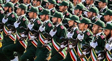 İsrail'in Zencan'a düzenlediği saldırıda üç Devrim Muhafızı öldü