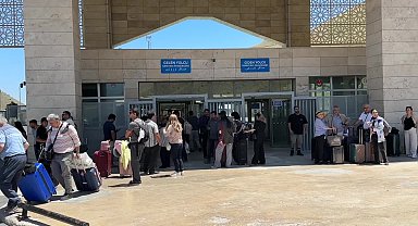 İsrail-İran savaşı 7’nci gününde… Umman, İran’daki vatandaşlarını tahliye ediyor