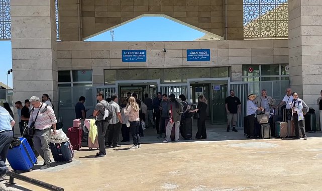 İsrail-İran savaşı 7’nci gününde… Umman, İran’daki vatandaşlarını tahliye ediyor
