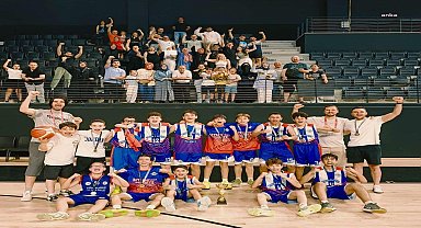 İstanbul'da Şampiyon Bayrampaşa Belediye Spor Kulübü