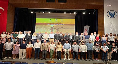 İzmir Büyükşehir Belediyesi'nden “Tek Sağlık” paneli