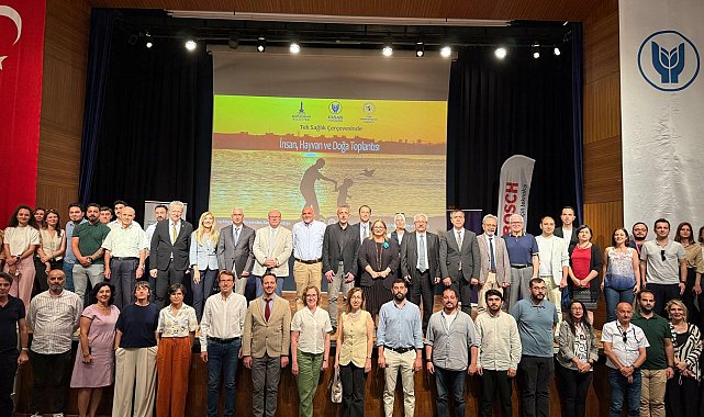 İzmir Büyükşehir Belediyesi'nden “Tek Sağlık” paneli