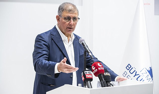 İzmir'de devam eden grev... Cemil Tugay: ''Benim hiçbir çalışma arkadaşım alacağı maaşa göre siyasi duruşunu belirlemez, insanlık onurunu kimsenin hesaplarına da tahvil etmez''