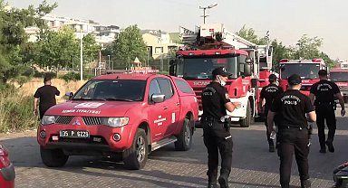 İzmir’deki orman yangını: Bir iş yeri ve üç araç kül oldu