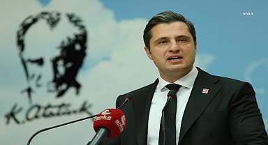 İzmir'deki orman yangınları... Deniz Yücel: Yangın söndürme uçakları ortada yok. Her yıl aynı tablo, aynı ihmalkârlık