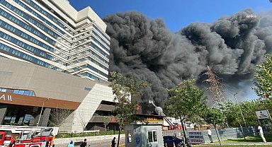 İzmir'in Konak ilçesinde yangın... Büyükşehir Belediye Başkanı Tugay: